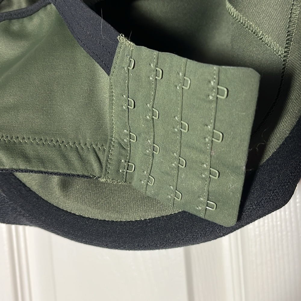 Freya Olive Green and Black Underwire Sports Bra - Picture 11 of 16